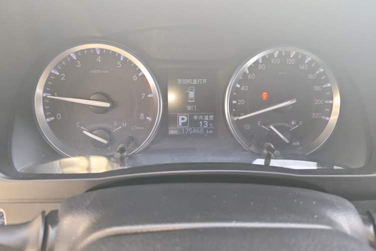 Used Toyota Highlander 2015 2.0T Four-Wheel Drive Luxury Edition 7-Seater Instrument Cluster