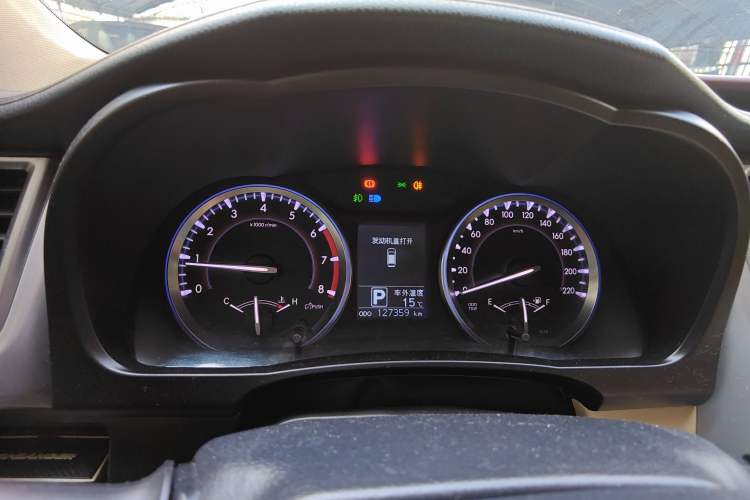 Used Toyota Highlander 2015 2.0T Two-Wheel Drive Luxury Edition 7 Seats Instrument Cluster