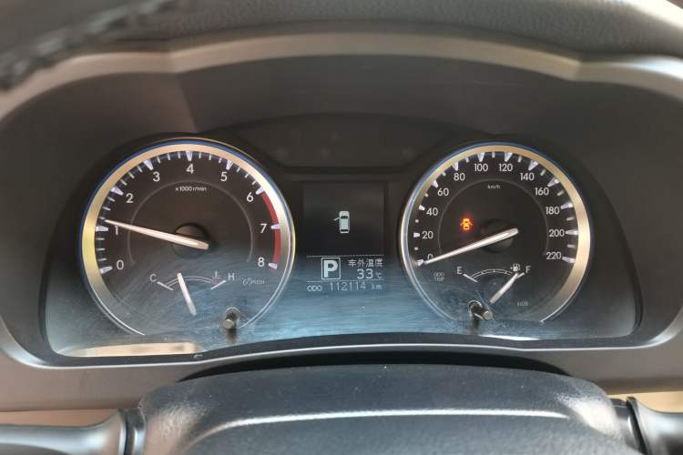 Used Toyota Highlander 2015 2.0T Four-Wheel Drive Luxury Edition 7-Seater Instrument Cluster