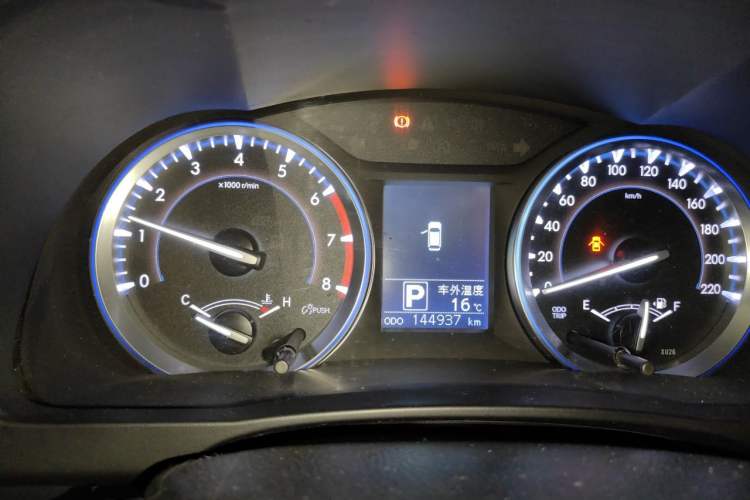 Used Toyota Highlander 2015 2.0T Four-Wheel Drive Luxury Edition 7-Seater Instrument Cluster