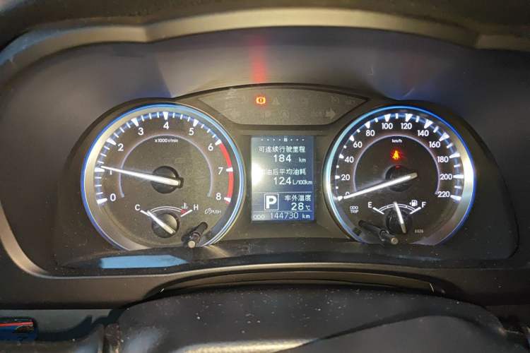 Used Toyota Highlander 2015 2.0T Four-Wheel Drive Luxury Edition 7-Seater Instrument Cluster