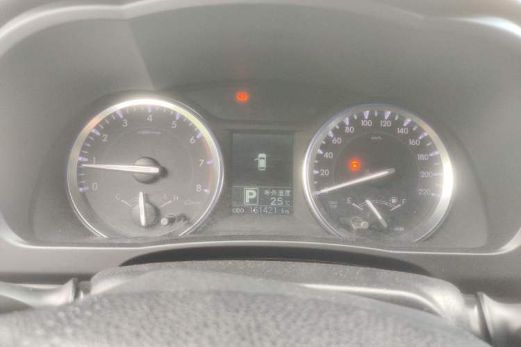 Used Toyota Highlander 2015 2.0T Four-Wheel Drive Luxury Edition 7-Seater Instrument Cluster