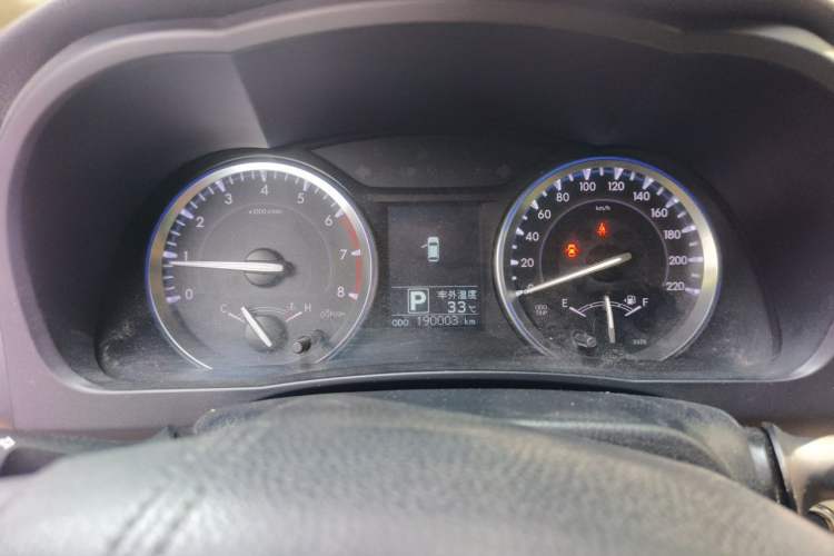 Used Toyota Highlander 2015 2.0T Four-Wheel Drive Luxury Edition 7-Seater Instrument Cluster