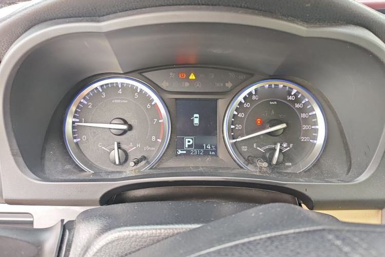 Used Toyota Highlander 2015 2.0T Four-Wheel Drive Luxury Edition 7-Seater Instrument Cluster