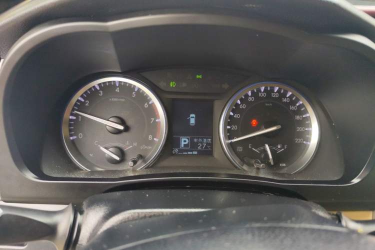 Used Toyota Highlander 2015 2.0T Four-Wheel Drive Luxury Edition 7-Seater Instrument Cluster