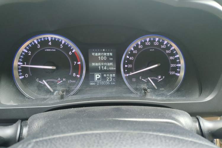 Used Toyota Highlander 2015 2.0T Four-Wheel Drive Luxury Edition 7-Seater Instrument Cluster