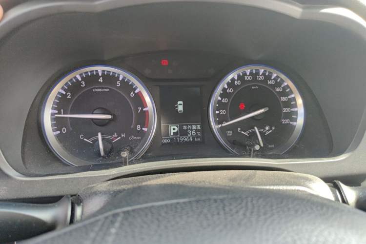 Used Toyota Highlander 2015 2.0T Two-Wheel Drive Luxury Edition 7 Seats Instrument Cluster