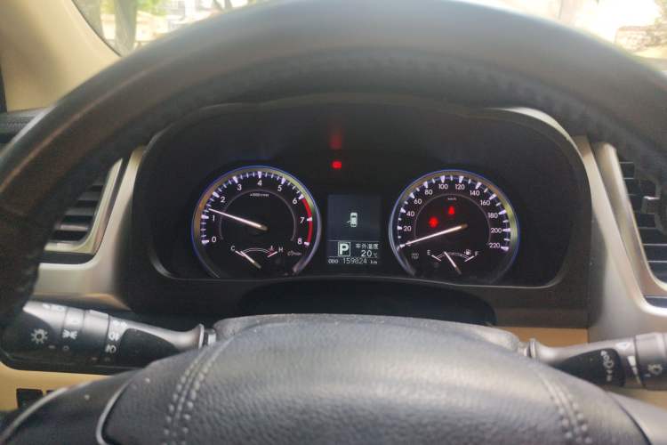 Used Toyota Highlander 2015 2.0T Four-Wheel Drive Luxury Edition 7-Seater Instrument Cluster