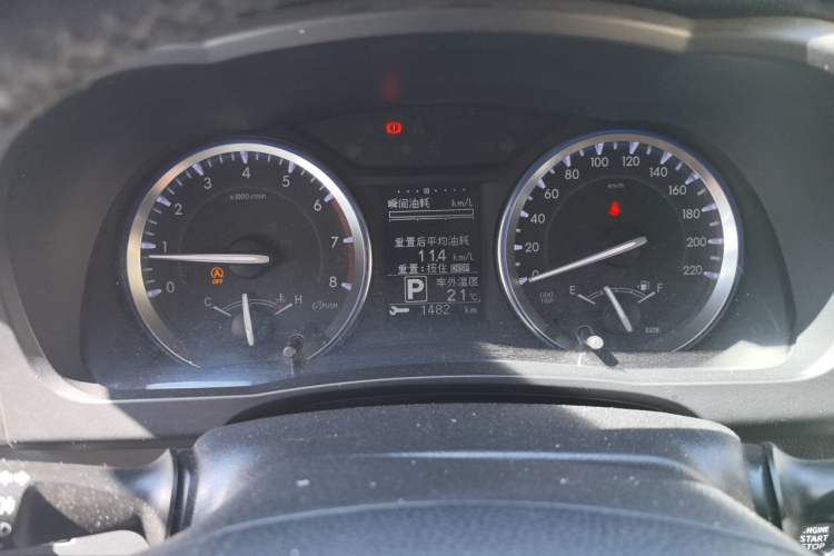 Used Toyota Highlander 2015 2.0T Four-Wheel Drive Luxury Edition 7-Seater Instrument Cluster