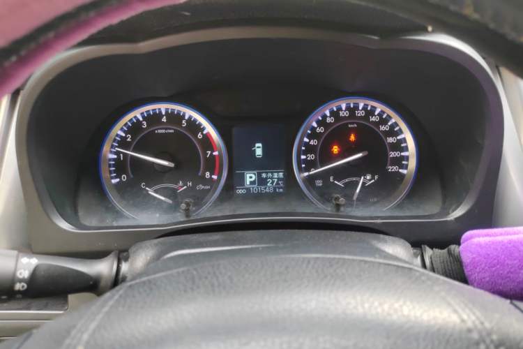 Used Toyota Highlander 2015 2.0T Four-Wheel Drive Luxury Edition 7-Seater Instrument Cluster