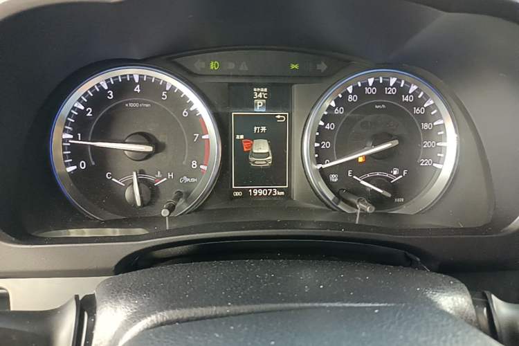 Used Toyota Highlander 2015 3.5L 4x4 Luxury Edition 7-seater Instrument Cluster