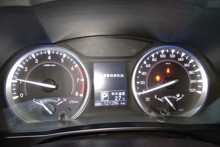 Used Toyota Highlander 2015 2.0T Four-Wheel Drive Luxury Edition 7-Seater Instrument Cluster