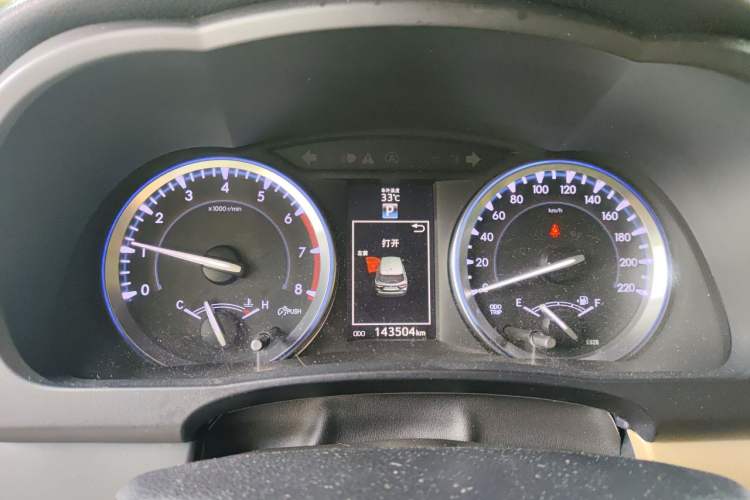Used Toyota Highlander 2015 2.0T Four-Wheel Drive Ultimate Edition 7-Seater Instrument Cluster