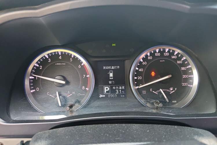 Used Toyota Highlander 2015 2.0T Four-Wheel Drive Luxury Navigation Version with 7 Seats Instrument Cluster