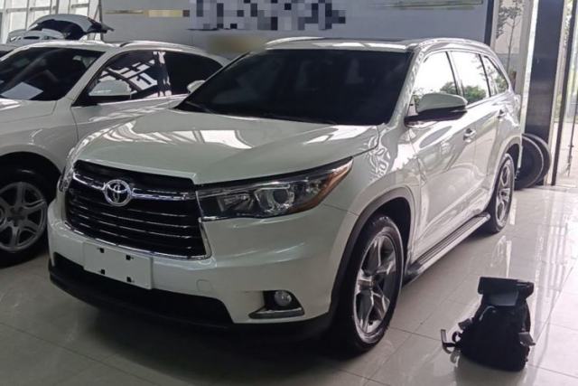 Used Toyota Highlander 2015 2.0T Four-Wheel Drive Luxury Edition 7-Seater