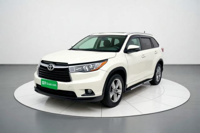 Ojetý Toyota Highlander 2015 2.0T Two-Wheel Drive Luxury Edition 7 Seats