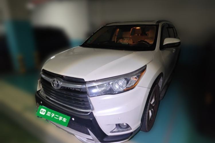 Used Toyota Highlander 2015 2.0T Four-Wheel Drive Luxury Edition 7-Seater Guazi used car, China used car export, Used car for sale, Used cars, Cheapest cars for sale
