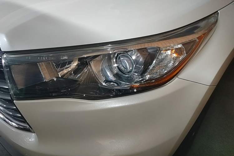 Used Toyota Highlander 2015 2.0T Four-Wheel Drive Luxury Edition 7-Seater Left Front Headlight