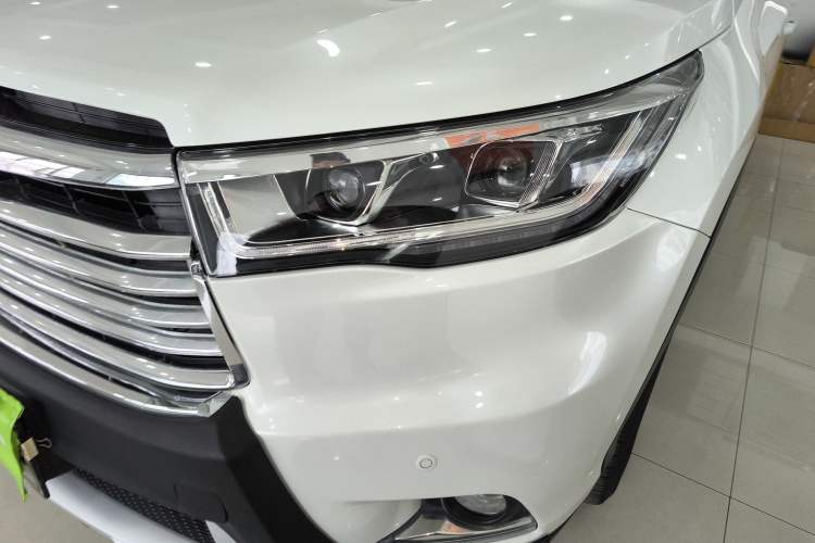 Used Toyota Highlander 2015 2.0T Four-Wheel Drive Luxury Edition 7-Seater Left Front Headlight