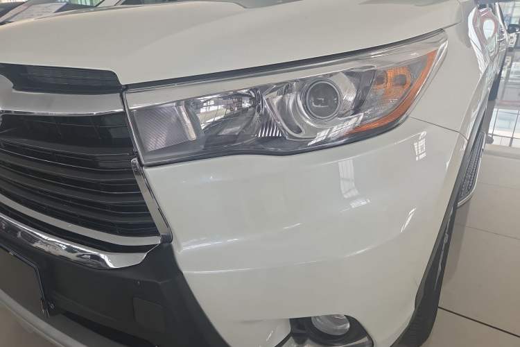 Used Toyota Highlander 2015 2.0T Four-Wheel Drive Luxury Edition 7-Seater Left Front Headlight