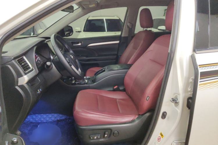 Used Toyota Highlander 2015 2.0T Four-Wheel Drive Luxury Edition 7-Seater Left Front Seat