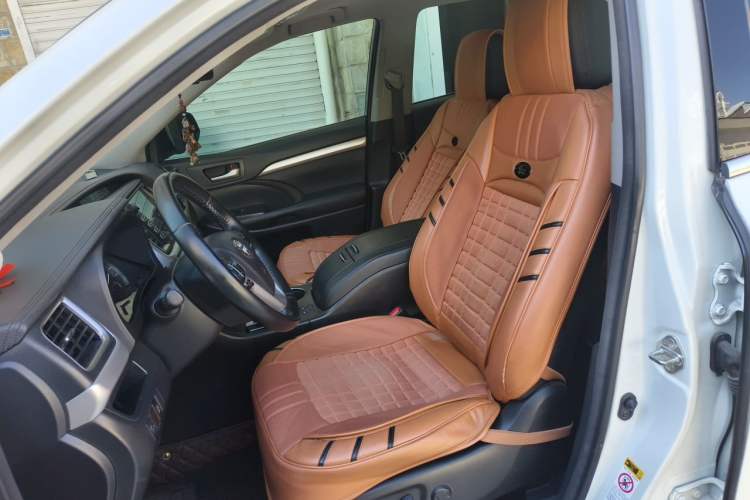 Used Toyota Highlander 2015 2.0T Four-Wheel Drive Luxury Edition 7-Seater Left Front Seat