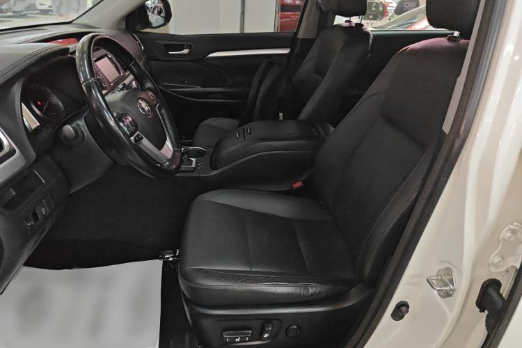 Used Toyota Highlander 2015 2.0T Four-Wheel Drive Luxury Edition 7-Seater Left Front Seat