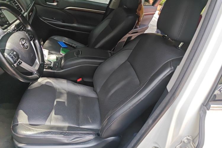 Used Toyota Highlander 2015 2.0T Four-Wheel Drive Ultimate Edition 7-Seater Left Front Seat