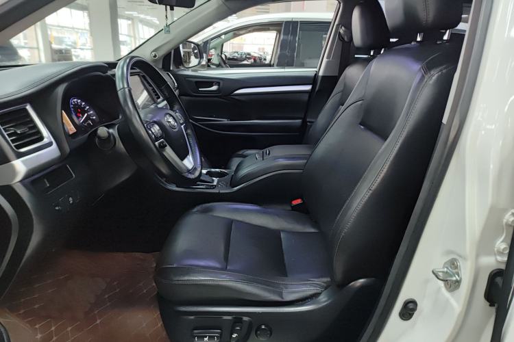 Used Toyota Highlander 2015 2.0T Four-Wheel Drive Luxury Edition 7-Seater Left Front Seat