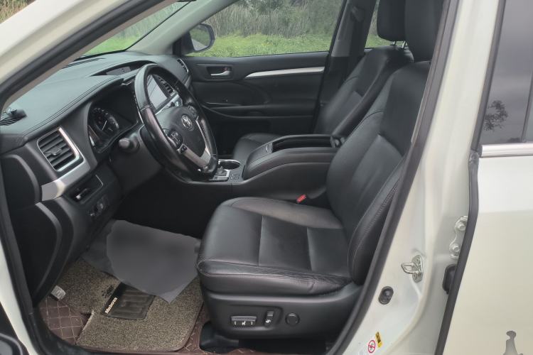 Used Toyota Highlander 2015 2.0T Four-Wheel Drive Luxury Edition 7-Seater Left Front Seat