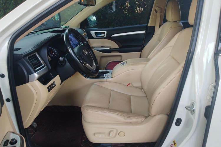 Used Toyota Highlander 2015 2.0T Four-Wheel Drive Luxury Edition 7-Seater Left Front Seat