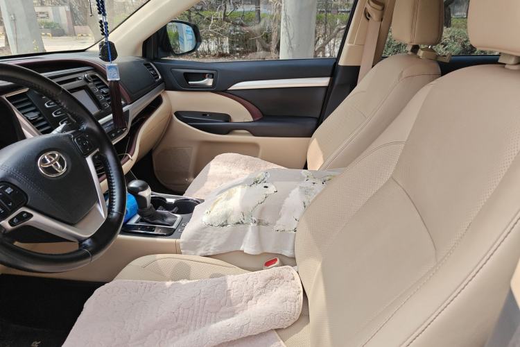 Used Toyota Highlander 2015 2.0T Four-Wheel Drive Luxury Edition 7-Seater Left Front Seat