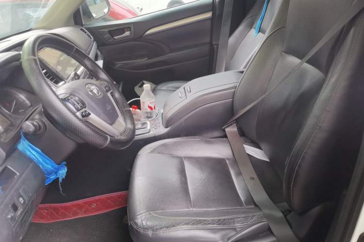 Used Toyota Highlander 2015 2.0T Four-Wheel Drive Luxury Edition 7-Seater Left Front Seat