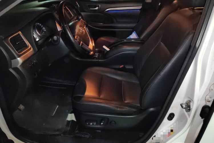Used Toyota Highlander 2015 2.0T Four-Wheel Drive Ultimate Edition 7-Seater Left Front Seat