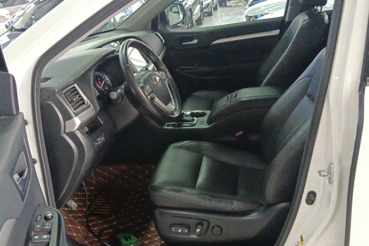 Used Toyota Highlander 2015 2.0T Four-Wheel Drive Luxury Edition 7-Seater Left Front Seat