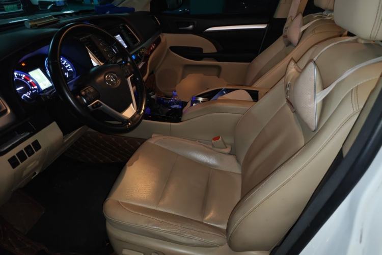 Used Toyota Highlander 2015 2.0T Four-Wheel Drive Luxury Edition 7-Seater Left Front Seat