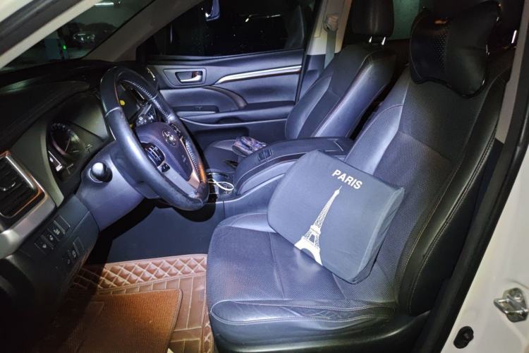 Used Toyota Highlander 2015 2.0T Four-Wheel Drive Ultimate Edition 7-Seater Left Front Seat