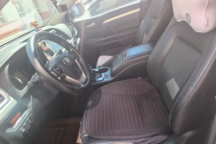 Used Toyota Highlander 2015 2.0T Four-Wheel Drive Luxury Edition 7-Seater Left Front Seat
