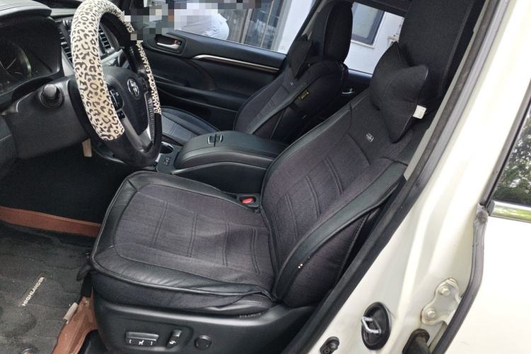 Used Toyota Highlander 2015 2.0T Four-Wheel Drive Ultimate Edition 7-Seater Left Front Seat