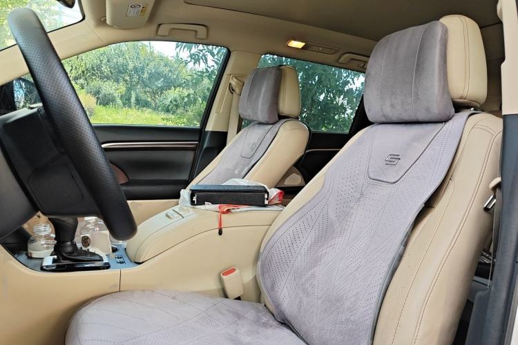 Used Toyota Highlander 2015 2.0T Four-Wheel Drive Ultimate Edition 7-Seater Left Front Seat