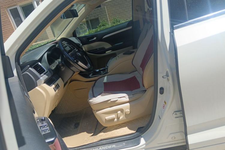 Used Toyota Highlander 2015 2.0T Four-Wheel Drive Luxury Edition 7-Seater Left Front Seat
