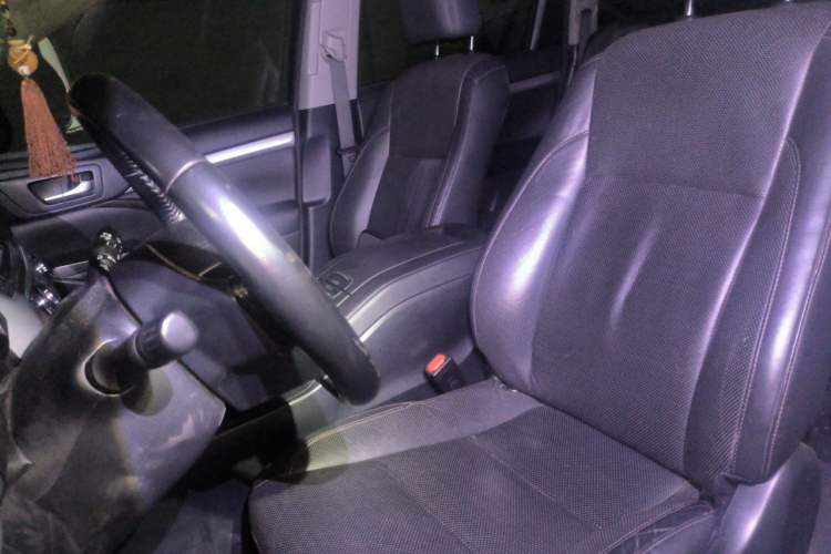Used Toyota Highlander 2015 2.0T Four-Wheel Drive Luxury Edition 7-Seater Left Front Seat