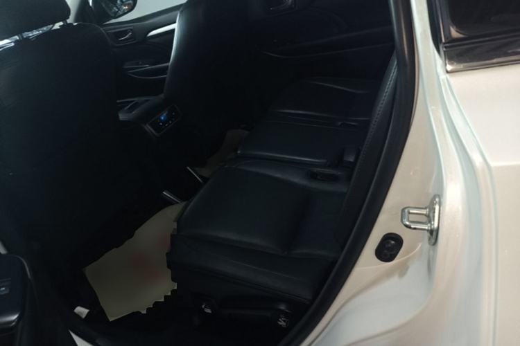 Used Toyota Highlander 2015 2.0T Four-Wheel Drive Luxury Edition 7-Seater Left Rear Seat