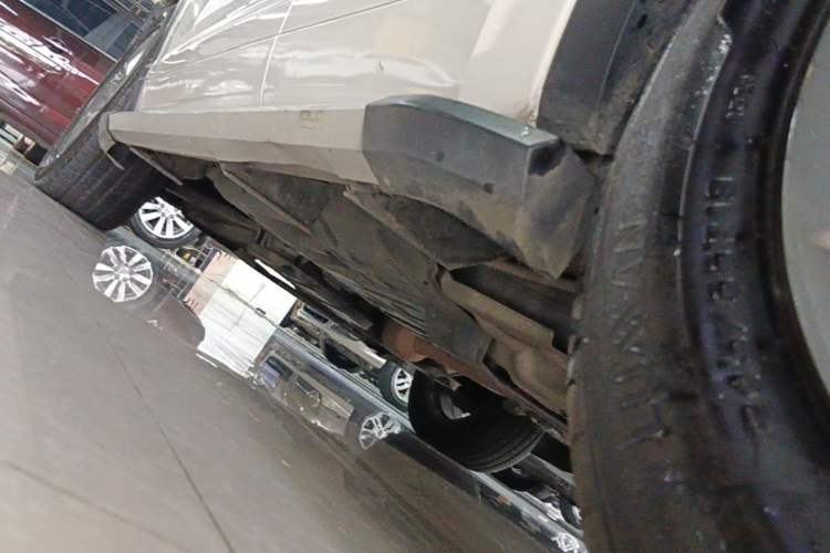 Used Toyota Highlander 2015 2.0T Four-Wheel Drive Luxury Edition 7-Seater Left Side Sill