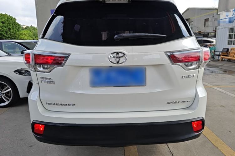 Used Toyota Highlander 2015 2.0T Four-Wheel Drive Luxury Edition 7-Seater Rear
