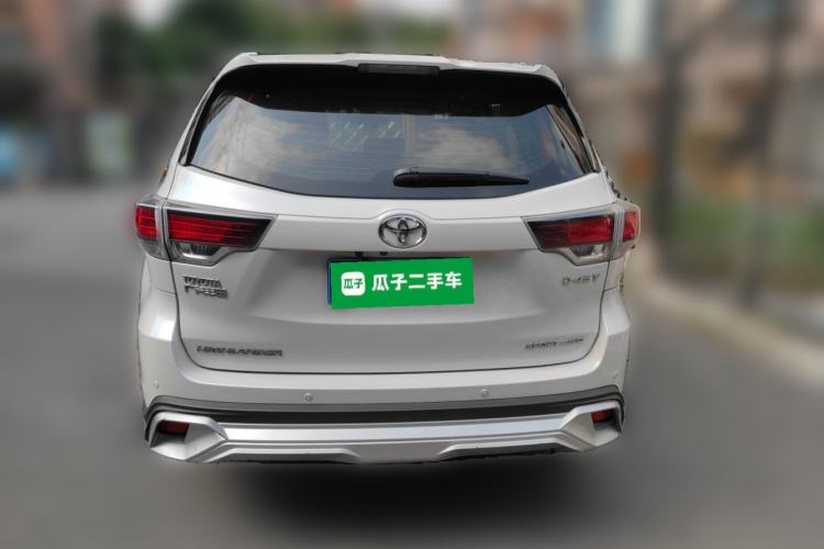 Used Toyota Highlander 2015 2.0T Four-Wheel Drive Luxury Edition 7-Seater Rear