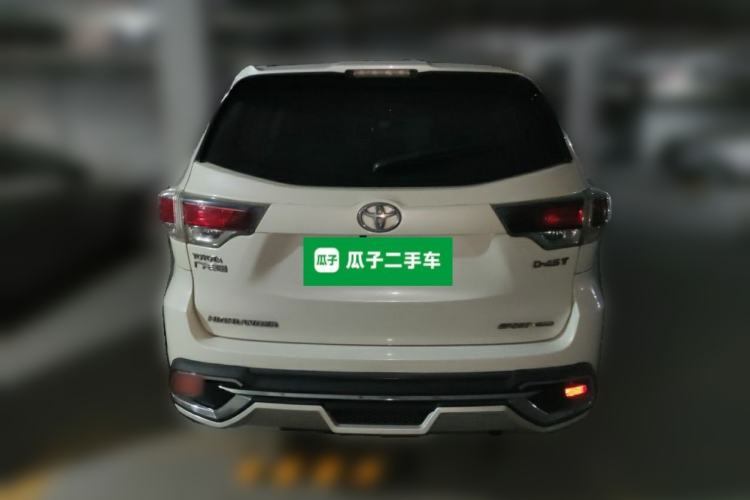 Used Toyota Highlander 2015 2.0T Four-Wheel Drive Luxury Edition 7-Seater Rear