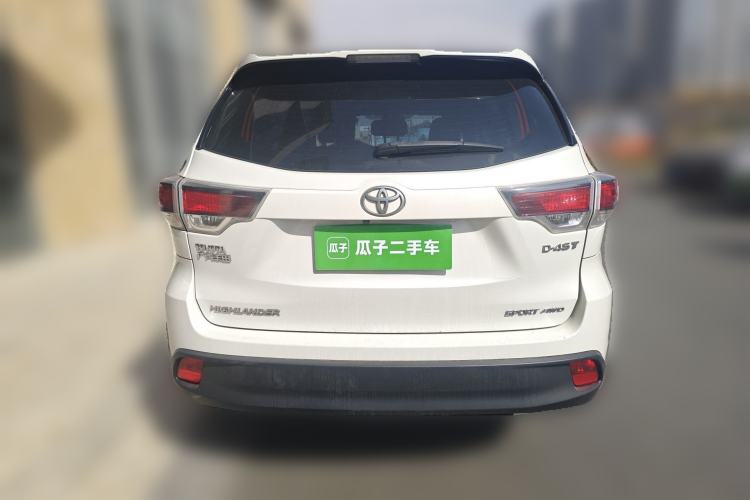 Used Toyota Highlander 2015 2.0T Four-Wheel Drive Luxury Edition 7-Seater Rear