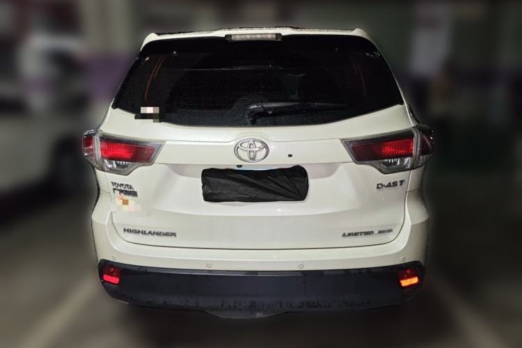 Used Toyota Highlander 2015 2.0T Four-Wheel Drive Ultimate Edition 7-Seater Rear