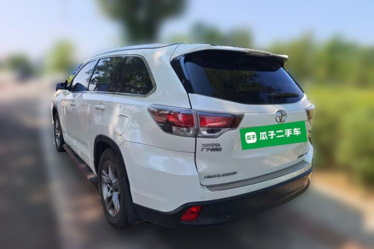 Used Toyota Highlander 2015 2.0T Four-Wheel Drive Luxury Edition 7-Seater Rear Left 45 Deg